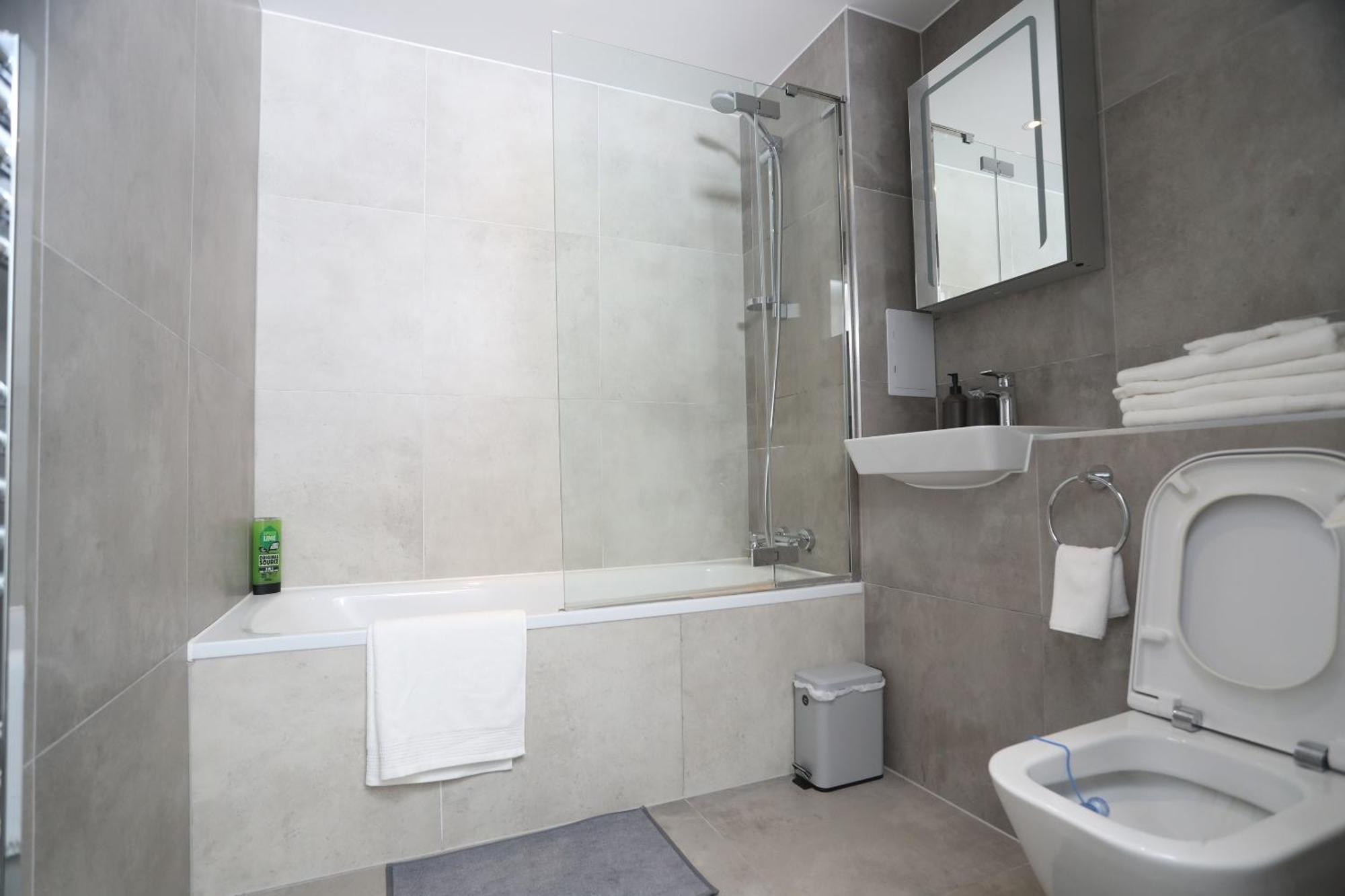 Luxury In Watford Watford (Hertfordshire)
